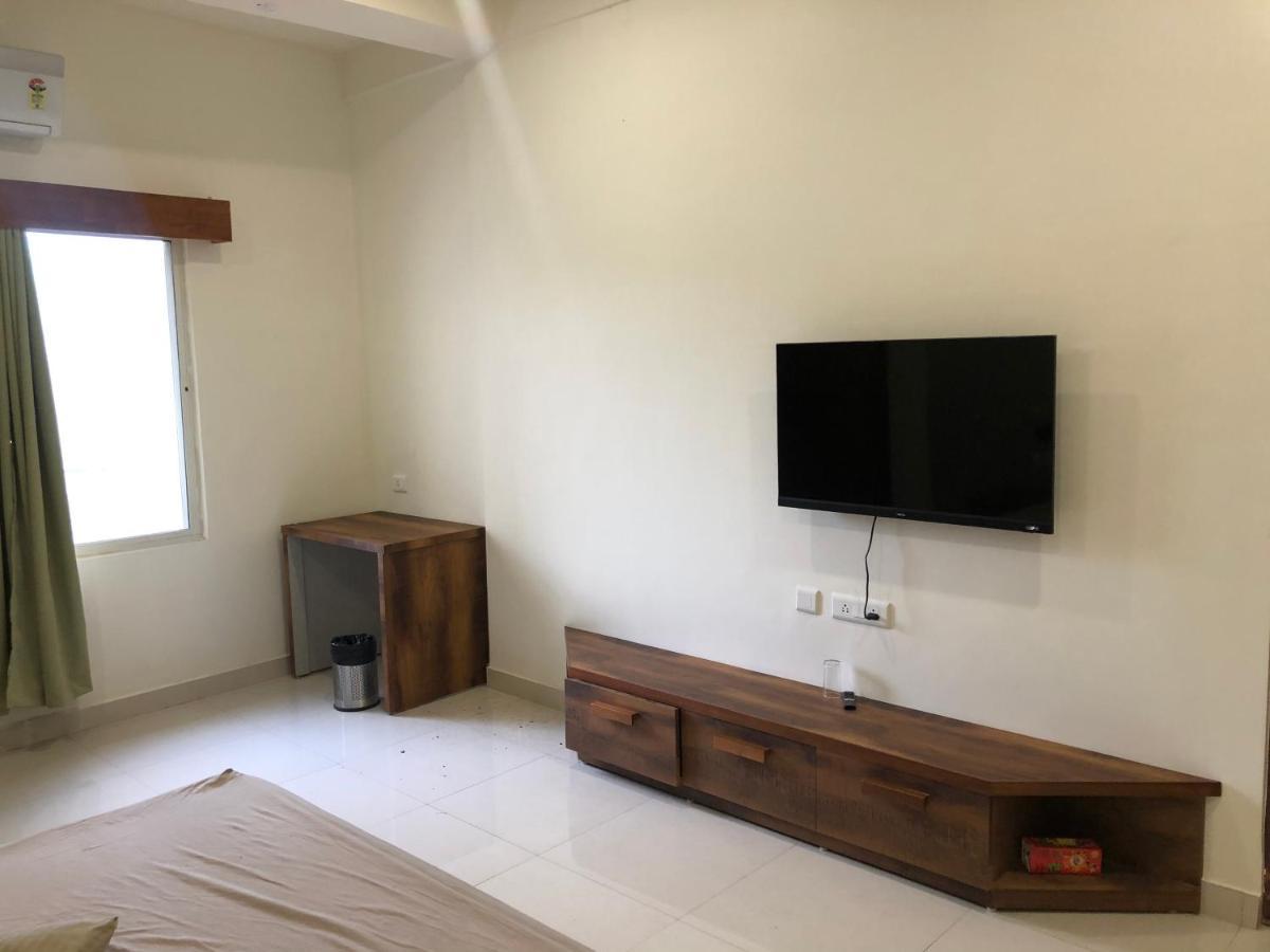 Dakini House Hotel Siliguri Luaran gambar
